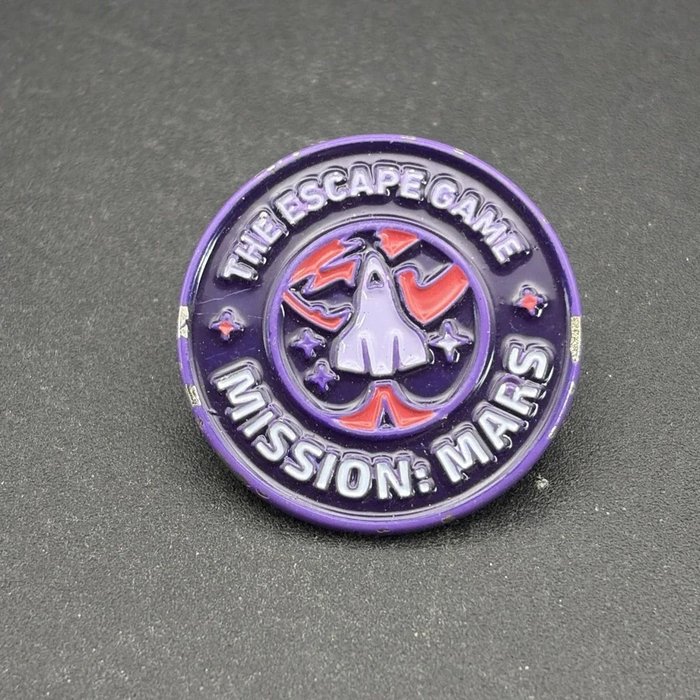The Escape Game Mission Mars Rocket Ship Lapel Hat Pin‎